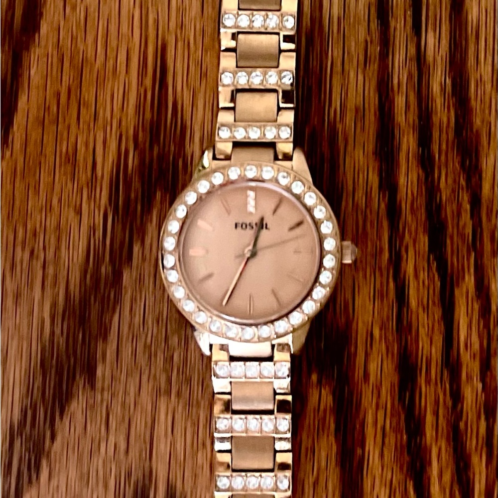 Fossil women’s watch - Picture 3 of 3